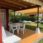 With Great Garden, Tunos 公寓 *