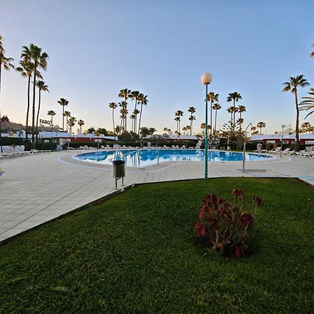 With Great Garden, Tunos * Maspalomas (Gran Canaria)