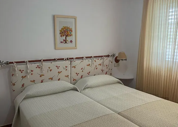 With Great Garden, Tunos *