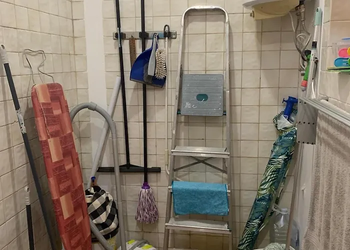 With Great Garden, Tunos